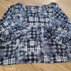 Forever 21 polyester black/white blouse medium